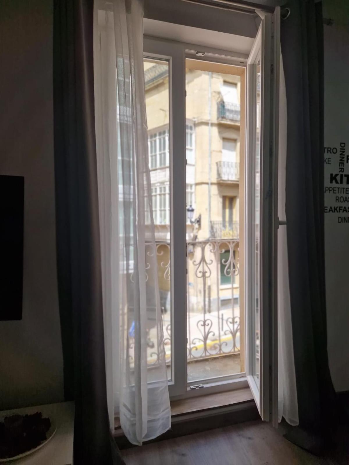 Apartamento Comarca De Haro Exterior foto